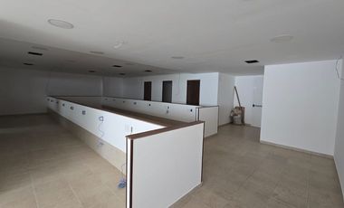 Renta Oficina 640 m², Juárez, Cuauhtémoc- ACONDICIONADA