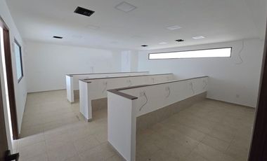 Renta Oficina 640 m², Juárez, Cuauhtémoc- ACONDICIONADA