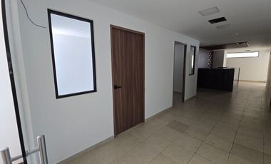 Renta Oficina 640 m², Juárez, Cuauhtémoc- ACONDICIONADA