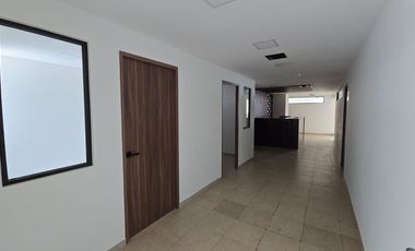 Renta Oficina 640 m², Juárez, Cuauhtémoc- ACONDICIONADA