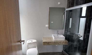 Casa en Venta Y Renta Zibata, Recámara P/B, Roof Garden, Cuarto de Servicio
