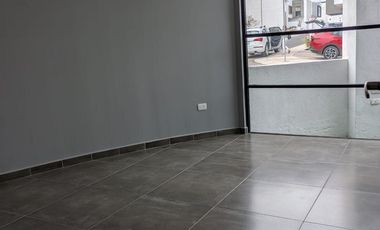 Casa en Venta Y Renta Zibata, Recámara P/B, Roof Garden, Cuarto de Servicio