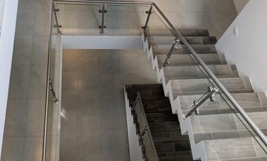 Casa en Venta Y Renta Zibata, Recámara P/B, Roof Garden, Cuarto de Servicio