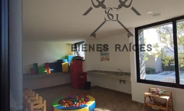 Departamento en Renta Zibata, 2 Recámaras Amplias, Acceso Co