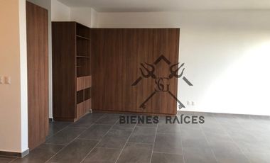 Loft en Venta-Renta Zibata, Terraza-Jardín, Concepto Abierto