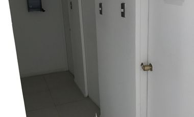 Se vende edificio comercial de 4 pisos en Loteo Abaroa.