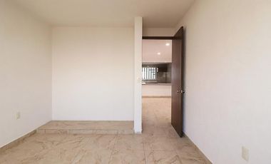 CASA EN VENTA EN MORELIA, COL. JARDÍN MORELIA