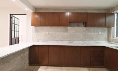 CASA EN VENTA EN MORELIA, COL. JARDÍN MORELIA