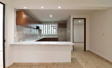 CASA EN VENTA EN MORELIA, COL. JARDÍN MORELIA
