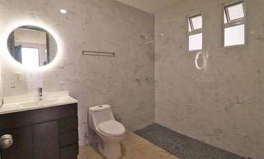 CASA EN VENTA EN MORELIA, COL. JARDÍN MORELIA