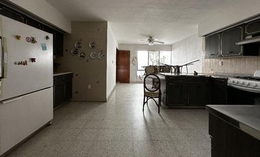Casa en venta Calle Quetzalcoatl, Ciudad del Sol, Zapopan
