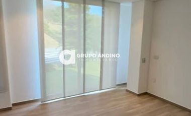 VENTA de CASAS en GIRON