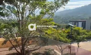 VENTA de CASAS en GIRON