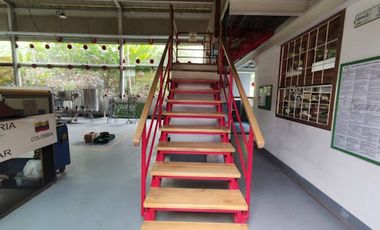 VENTA de BODEGAS en COPACABANA