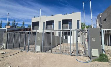 Venta Dúplex 2 dormi - Rincón del Valle - Centenario