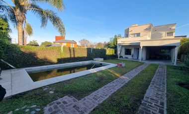 Quinta en  venta en Junin camino al balneario.