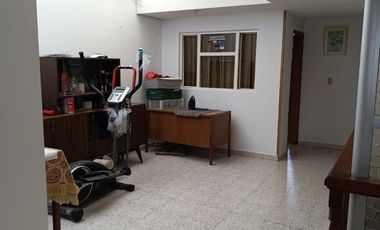 1.	¡Invierta O Viva A Lo Grande En Sibaté! Espaciosa Casa De 2 Niveles + Terraza, A Pasos Del Parque Principal.
