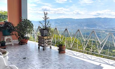 Casa Independiente - Zona Urbana - La Mesa