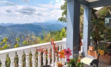 Casa Independiente - Zona Urbana - La Mesa