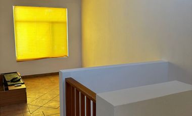 Renta casa con recamara en planta baja, Corregidora, Querétaro