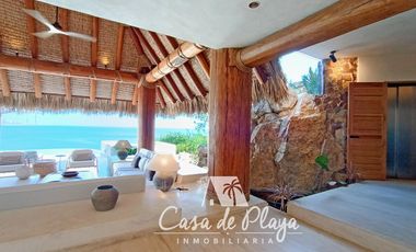 Casa en   venta a pie de playa Acapulco Diamante