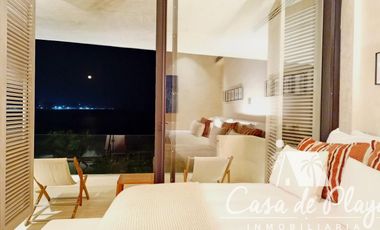 Casa en   venta a pie de playa Acapulco Diamante