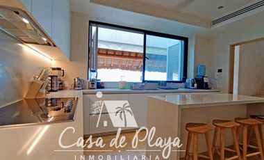 Casa en   venta a pie de playa Acapulco Diamante