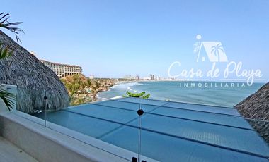 Casa en   venta a pie de playa Acapulco Diamante