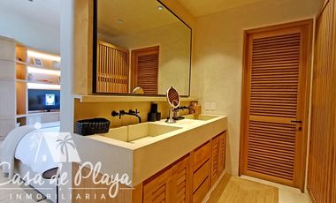 Casa en   venta a pie de playa Acapulco Diamante