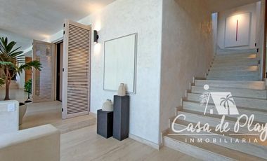 Casa en   venta a pie de playa Acapulco Diamante