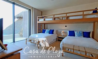 Casa en   venta a pie de playa Acapulco Diamante