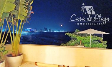 Casa en   venta a pie de playa Acapulco Diamante