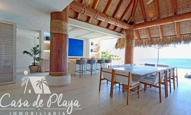 Casa en   venta a pie de playa Acapulco Diamante