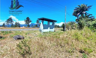 VENDO LOTE DE 600M2 VIA PRINCIPAL ALTO BOQUETE