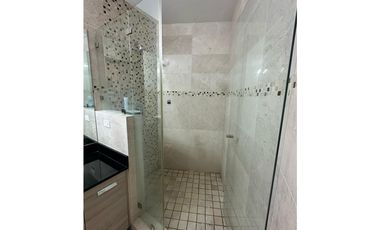 Grand Tower | Apartamento en alquiler con vista al mar