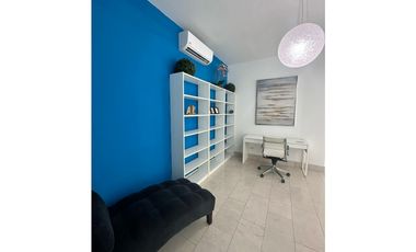 Grand Tower | Apartamento en alquiler con vista al mar