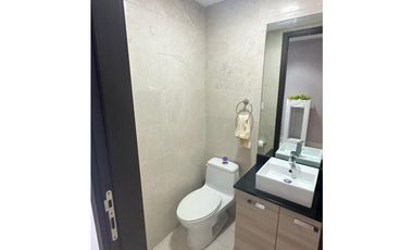 Grand Tower | Apartamento en alquiler con vista al mar