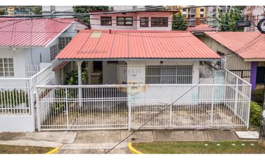 Casa venta con patio en 12 de Octubre Hato Pintado