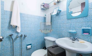 Casa venta con patio en 12 de Octubre Hato Pintado