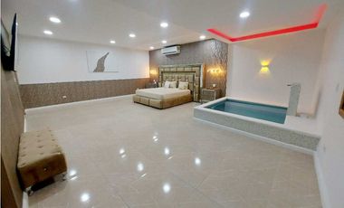 ALQUILER CASA AMPLIA Y MODERNA EN ALTOS DE PANAMA