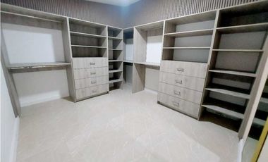 ALQUILER CASA AMPLIA Y MODERNA EN ALTOS DE PANAMA