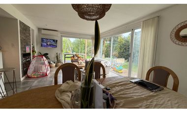VENTA CASA CON PARQUE QUINCHO Y POSIBILDAD DE AMPLIAR