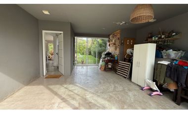 VENTA CASA CON PARQUE QUINCHO Y POSIBILDAD DE AMPLIAR