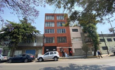 Edificio con Bodega en Venta en Azcapotzalco.