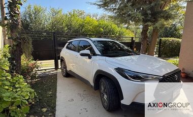 Casa en venta de 2 dormitorios c/ cochera en Villa Elisa