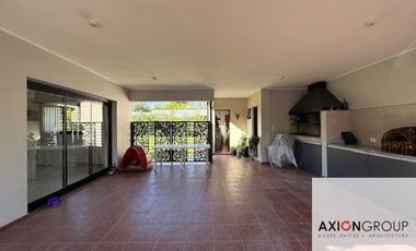 Casa en venta de 2 dormitorios c/ cochera en Villa Elisa