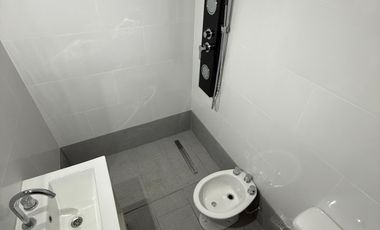 Venta Departamento 2 ambientes al frente. Zona Aldrey