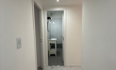 Venta Departamento 2 ambientes al frente. Zona Aldrey