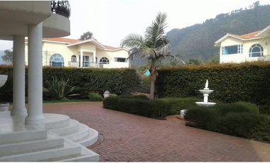 CAJICA - GUARIGUA, 1049 ter M2, 455 M2 const