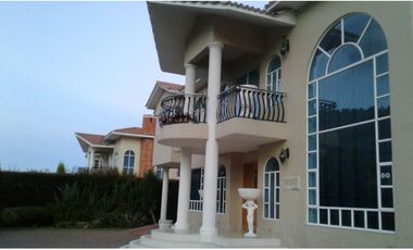 CAJICA - GUARIGUA, 1049 ter M2, 455 M2 const